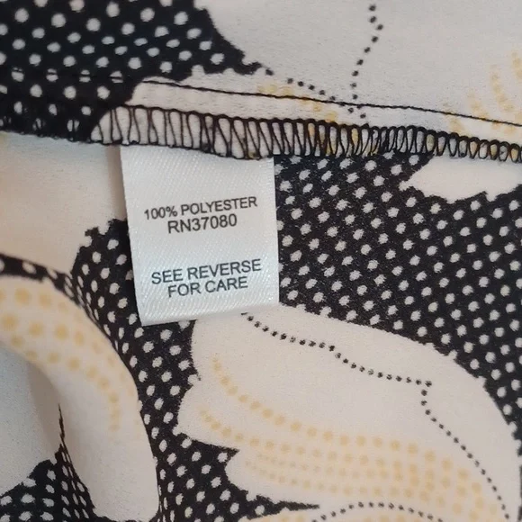 Cato Floral V-Neck Hi-low Blouse - Picture 8 of 9